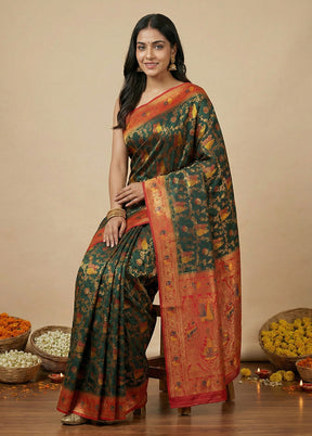 Green Dupion Silk Saree With Blouse Piece