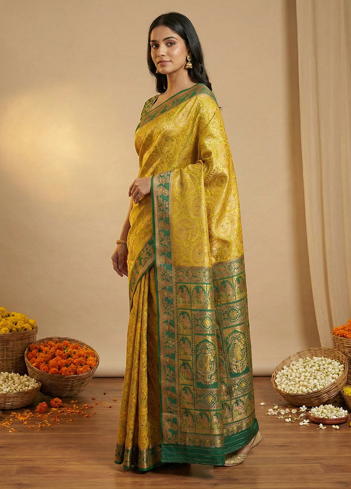 Green Dupion Silk Saree With Blouse Piece