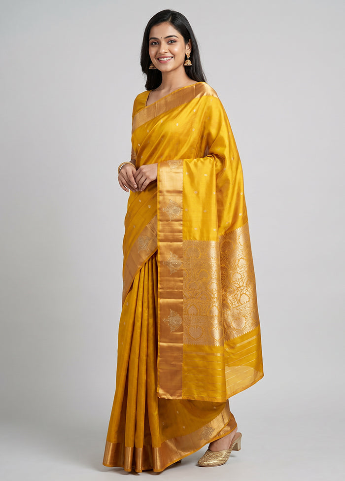 Yellow Handloom Dupion Pure Silk Saree With Blouse Piece