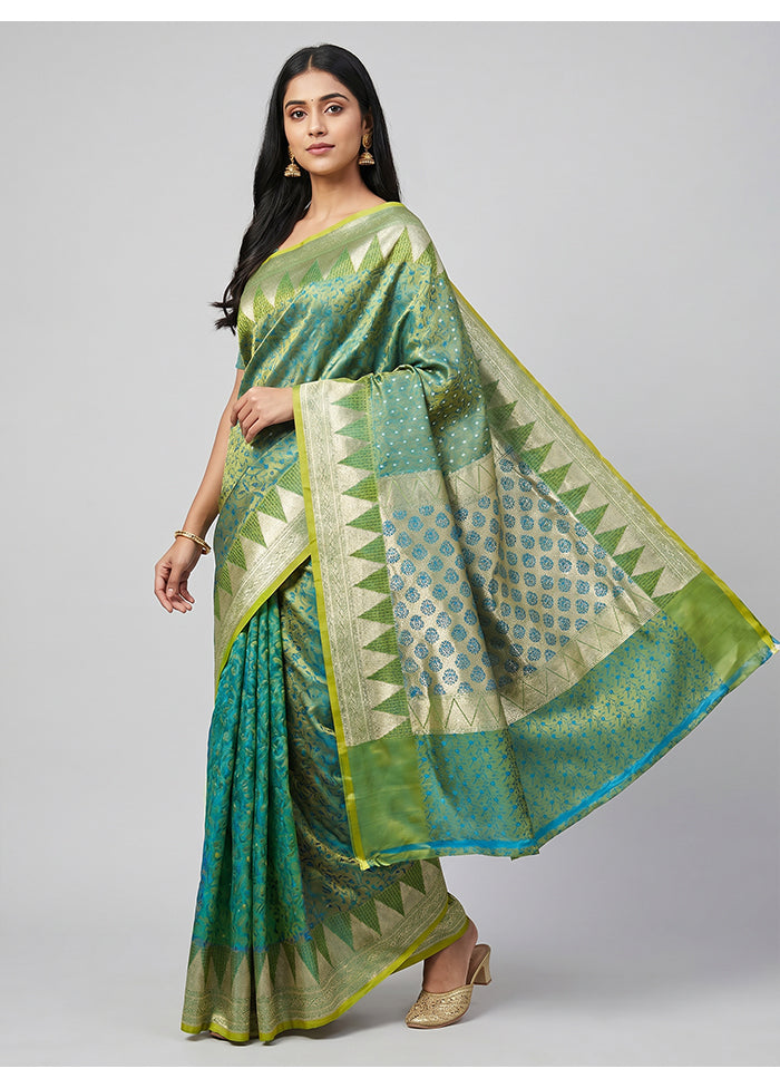 Green Tanchoi Silk Saree With Blouse Piece