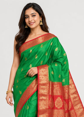 Green Handloom Kanchipuram Pure Silk Saree With Blouse Piece