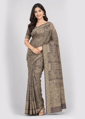 Cream Pure Cotton Saree With Blouse Piece
