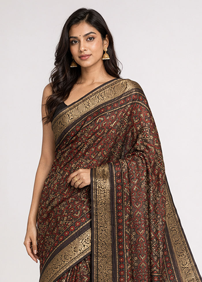 Cream Pure Cotton Saree With Blouse Piece