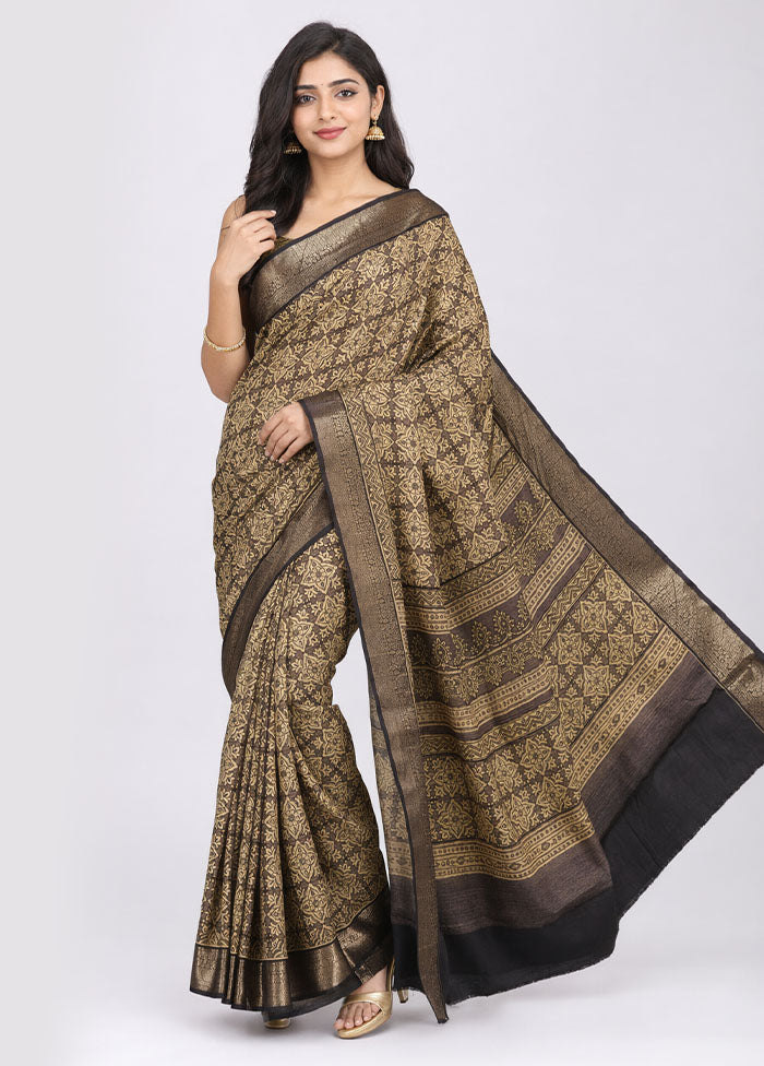 Cream Pure Cotton Saree With Blouse Piece