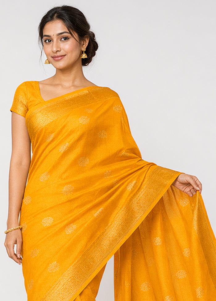 Yellow Handloom Kanjivaram Pure Silk Saree With Blouse Piece