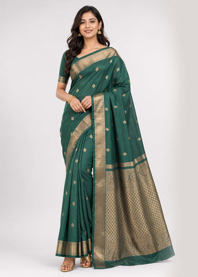Green Handloom Kanjivaram Pure Silk Saree With Blouse Piece