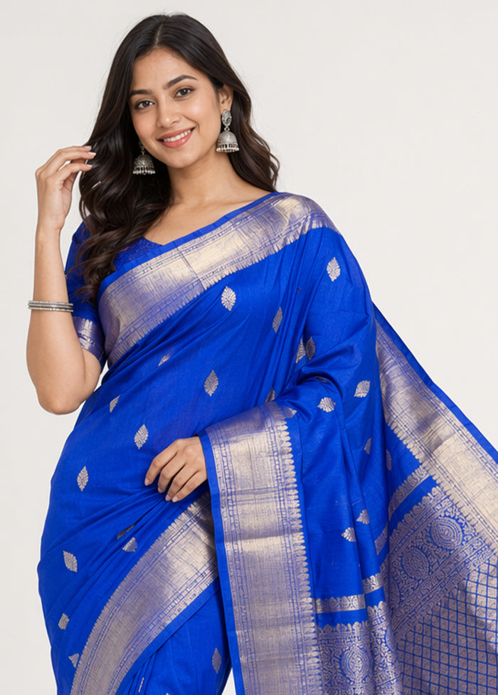 Blue Handloom Kanjivaram Pure Silk Saree With Blouse Piece