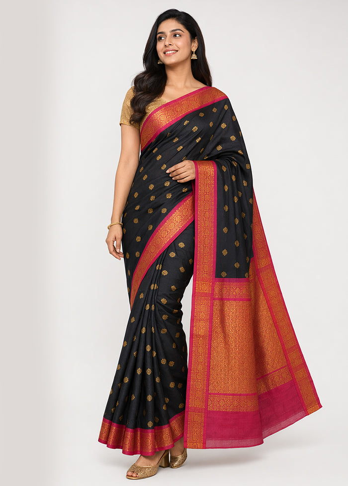 Black Kanjivaram Silk Saree With Blouse Piece