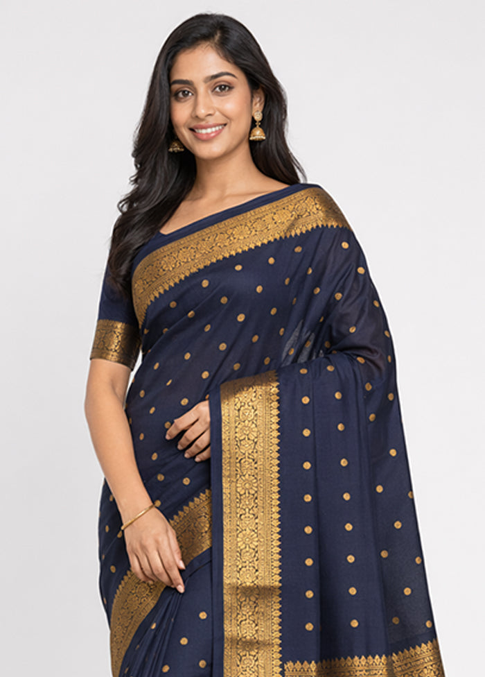 Blue Handloom Kanchipuram Pure Silk Saree With Blouse Piece