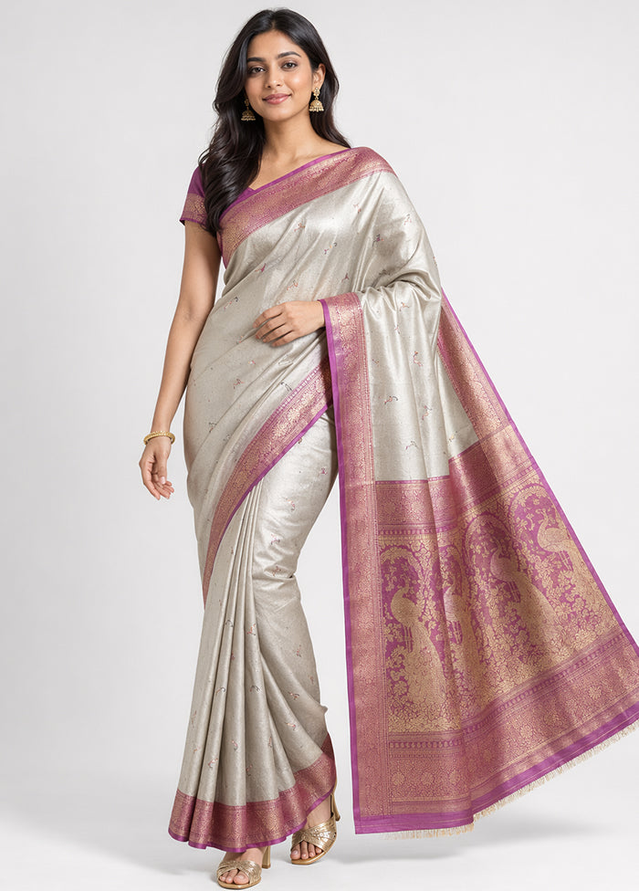 Gold Kanjivaram Silk Saree With Blouse Piece