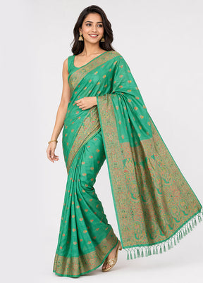 Green Dupion Silk Saree With Blouse Piece