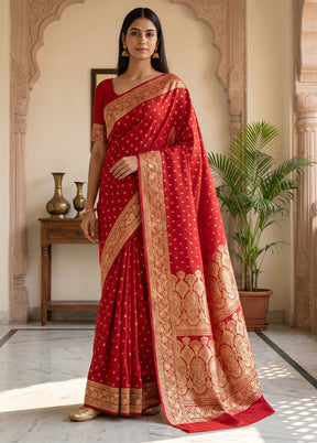 Red Handloom Banarasi Pure Silk Saree With Blouse Piece