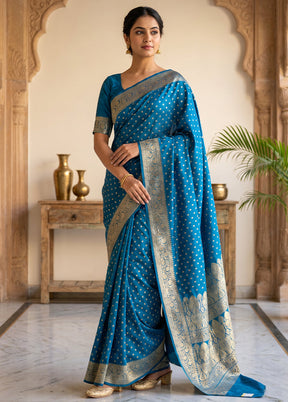Blue Banarasi Silk Saree With Blouse Piece