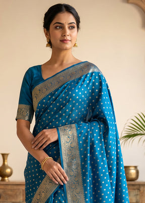 Blue Banarasi Silk Saree With Blouse Piece