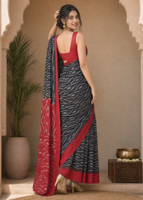 Multicolor kalakshetra Silk Saree With Blouse Piece