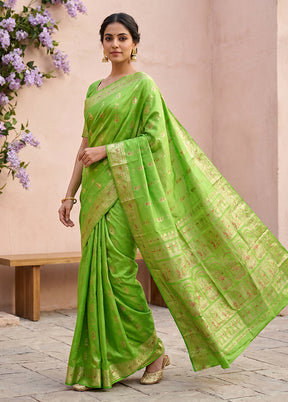 Green Handloom Baluchari Pure Silk Saree With Blouse Piece