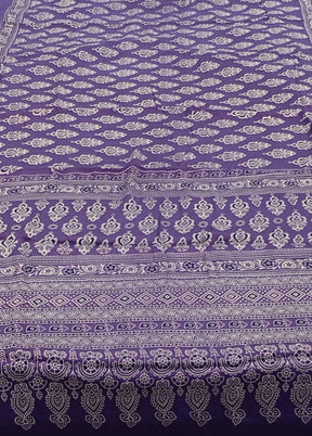 Purple Printed Silk Saree Without Blouse Piece