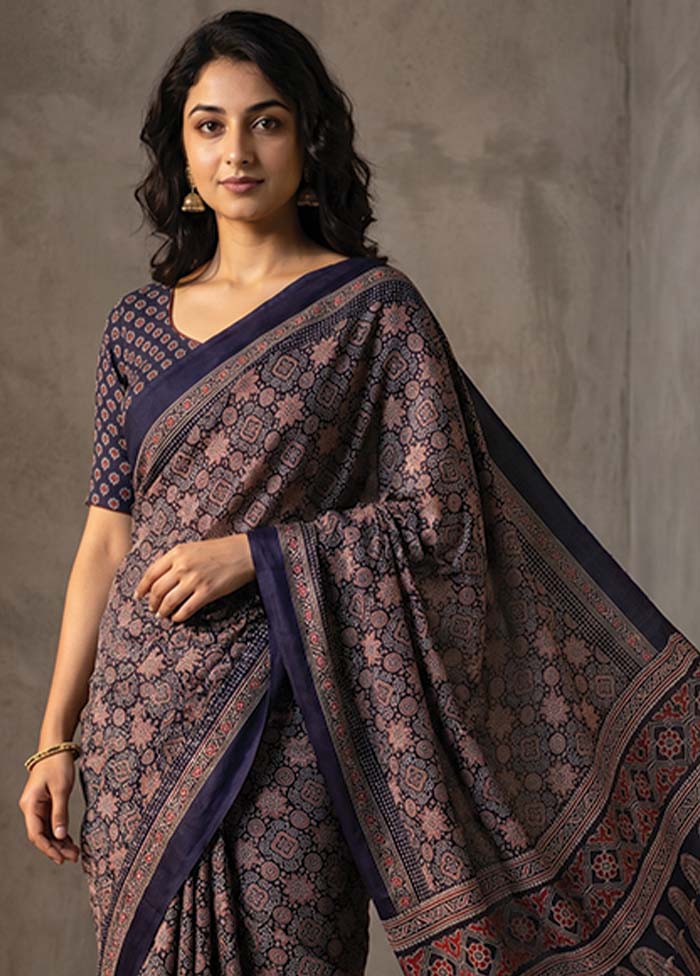 Blue Printed Silk Saree Without Blouse Piece