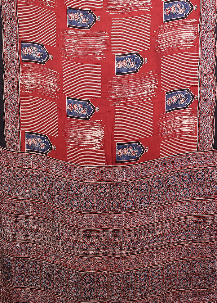 Maroon Printed Pure Silk Saree Without Blouse Piece