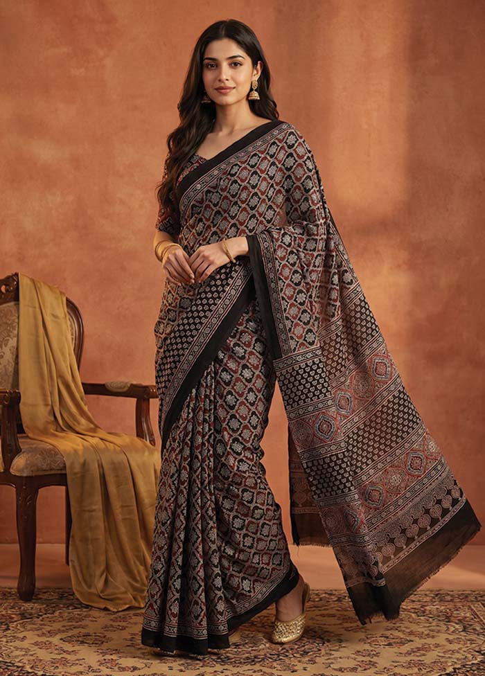 Black Printed Pure Silk Saree Without Blouse Piece