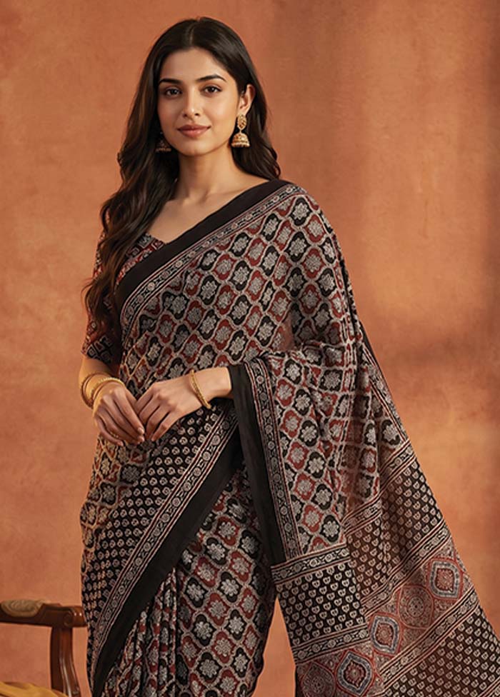 Black Printed Pure Silk Saree Without Blouse Piece