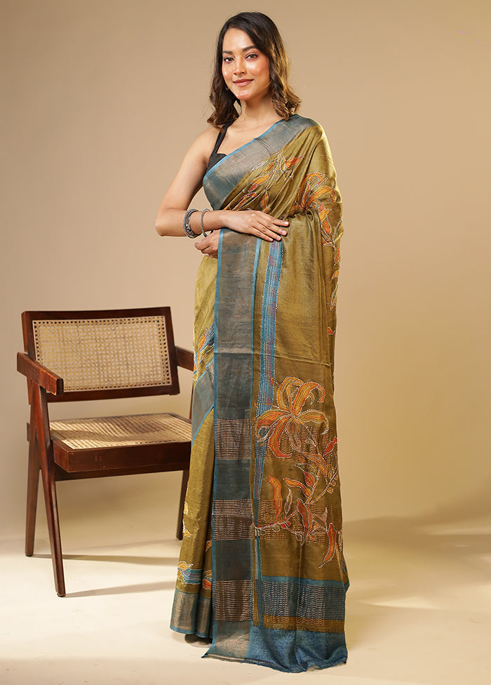 Cream Handloom Tussar Pure Silk Saree With Blouse Piece