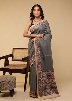 Multicolor Tussar Silk Saree With Blouse Piece