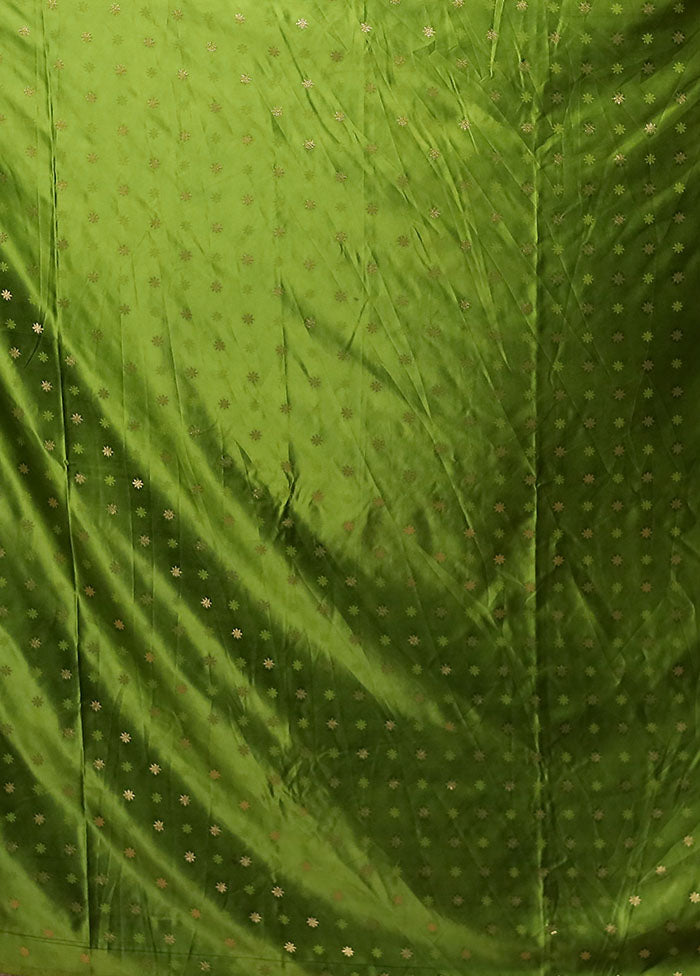 Green Dupion Silk Saree With Blouse Piece