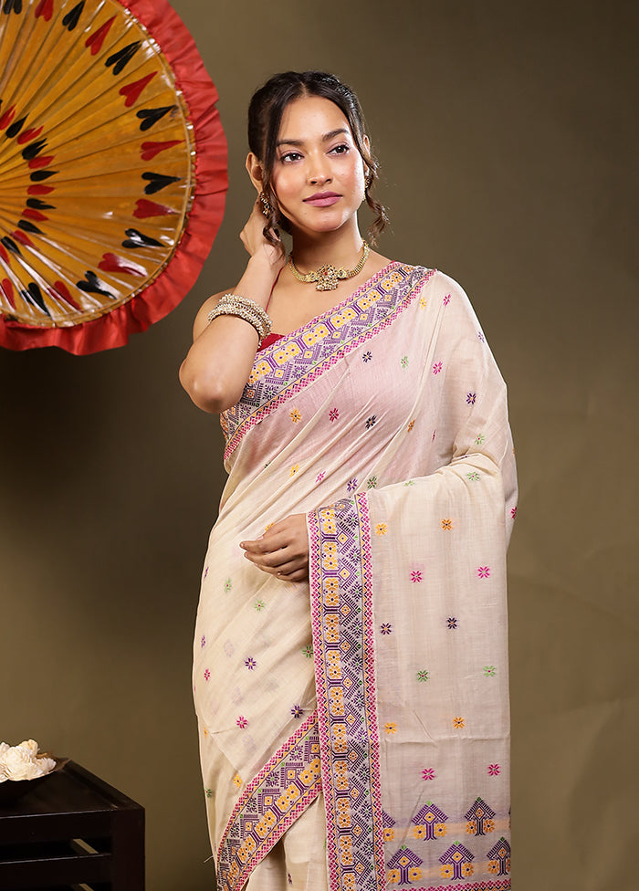 Cream Assam Silk Saree With Blouse Piece