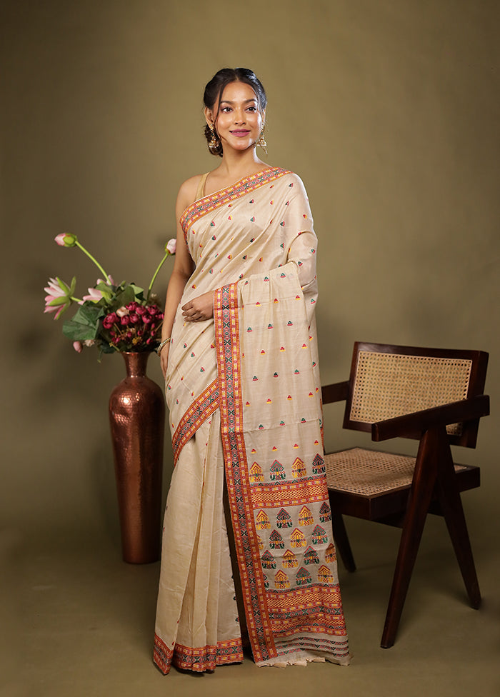 Cream Assam Silk Saree With Blouse Piece