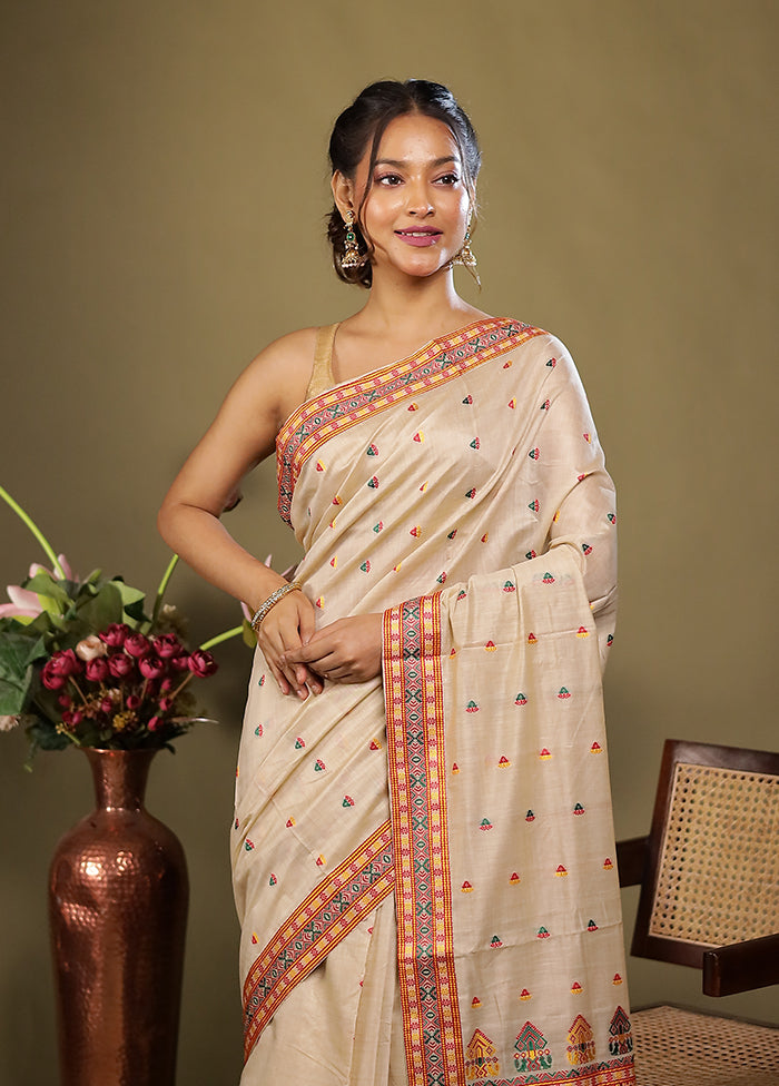 Cream Assam Silk Saree With Blouse Piece