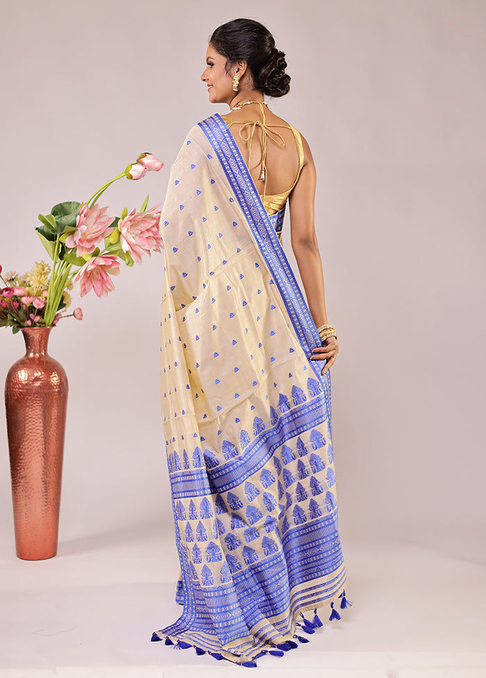 Cream Assam Silk Saree With Blouse Piece