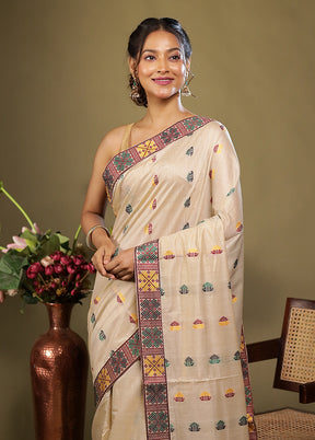 Cream Assam Silk Saree With Blouse Piece