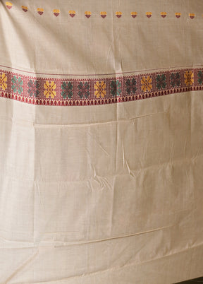 Cream Assam Silk Saree With Blouse Piece