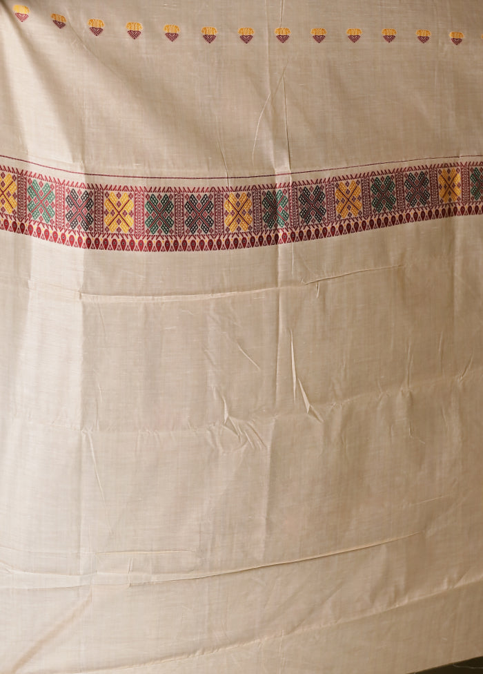 Cream Assam Silk Saree With Blouse Piece