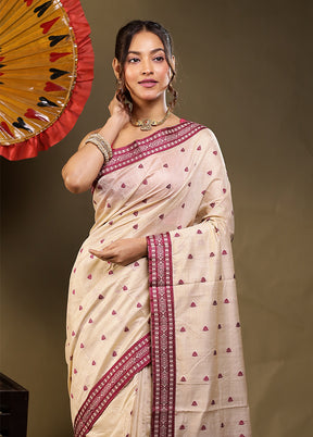 Cream Assam Silk Saree With Blouse Piece