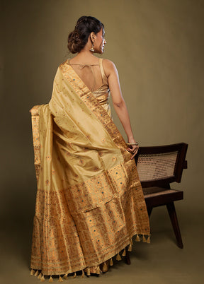 Cream Assam Silk Saree With Blouse Piece