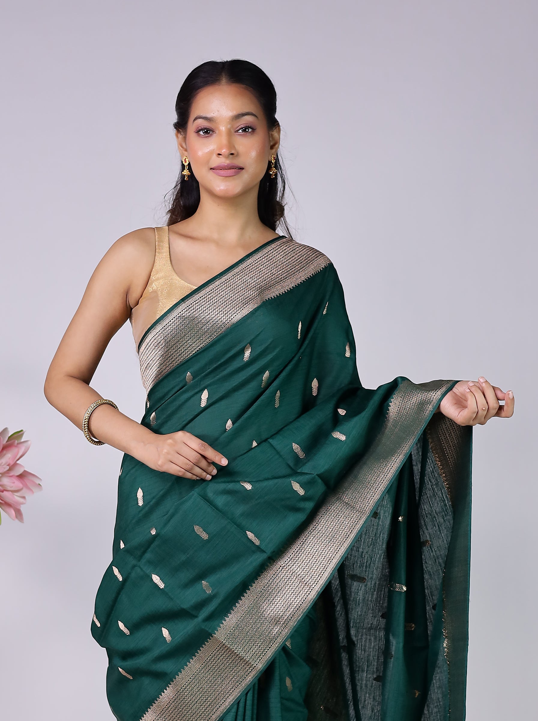 Green Dupion Silk Saree With Blouse Piece