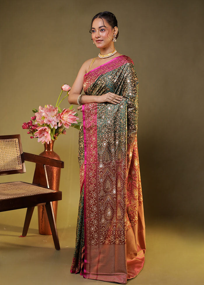 Green Tanchoi Silk Saree With Blouse Piece