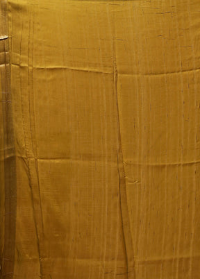Green Tussar Silk Saree With Blouse Piece