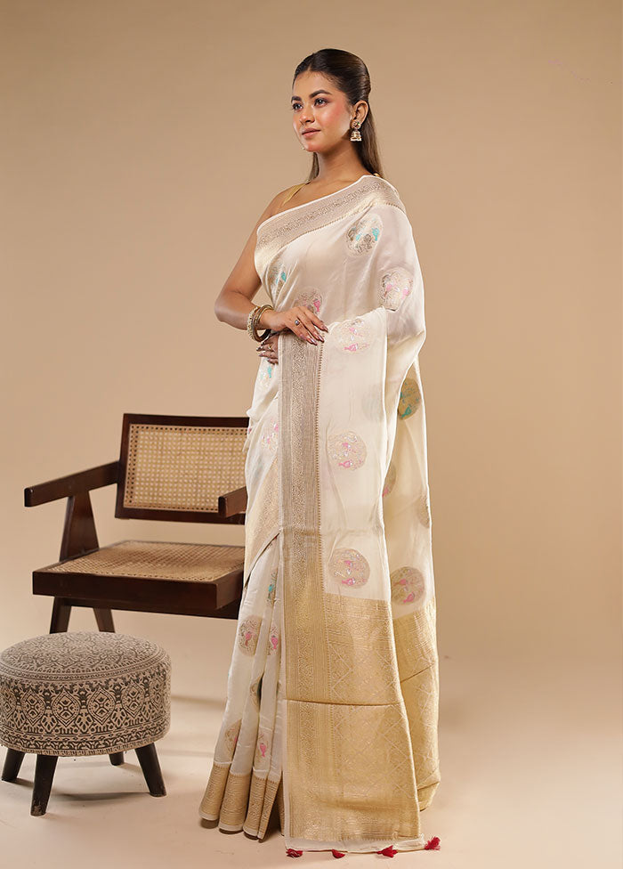 White Georgette Saree With Blouse Piece