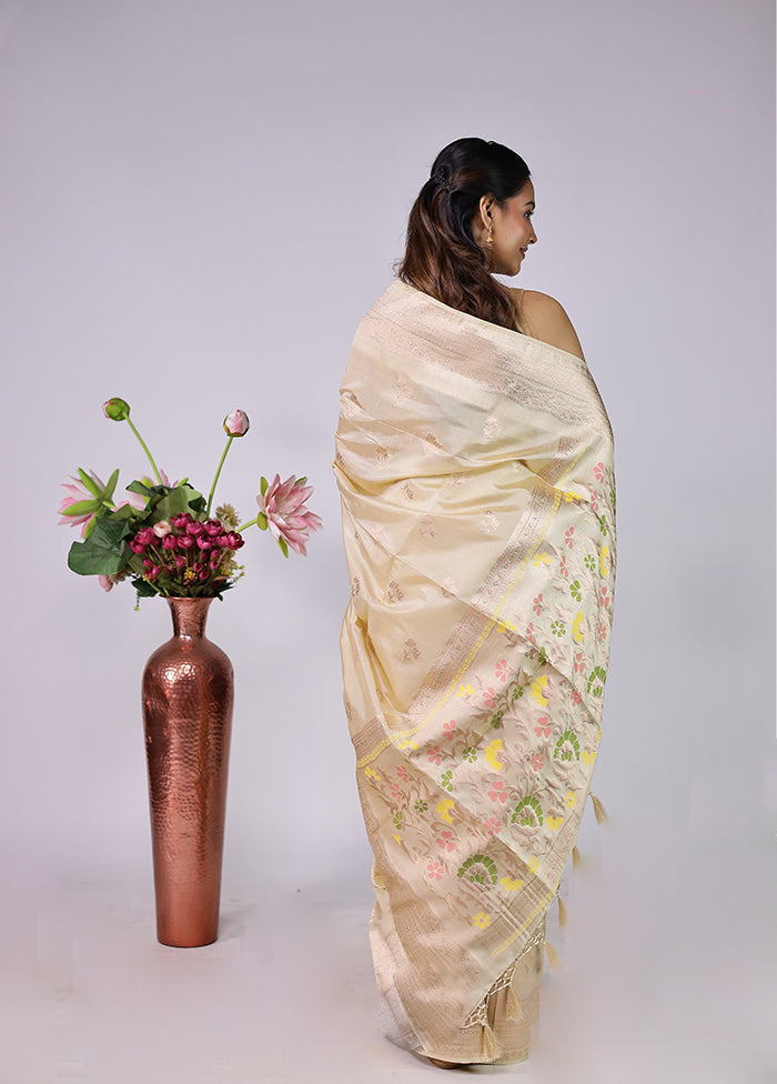 Cream Dupion Silk Saree With Blouse Piece