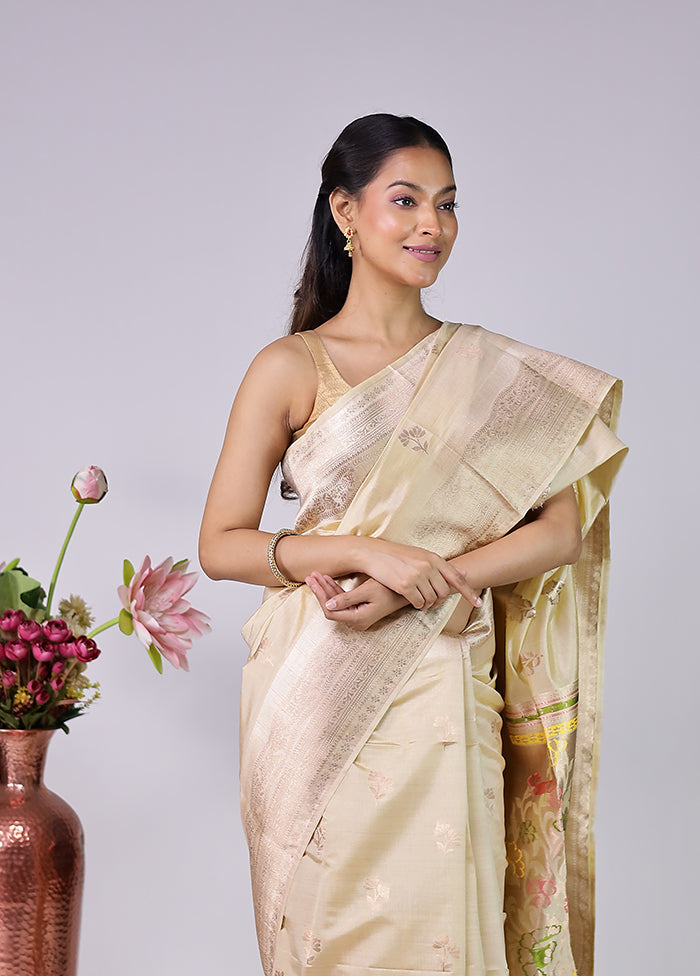 Cream Dupion Silk Saree With Blouse Piece
