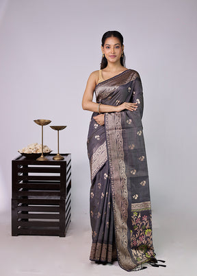 Grey Dupion Silk Saree With Blouse Piece
