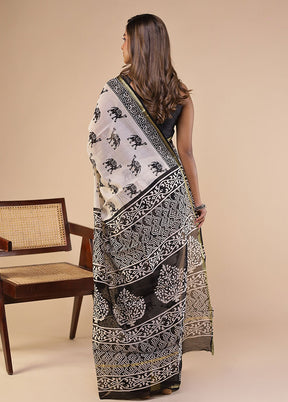 White Chanderi Silk Saree With Blouse Piece