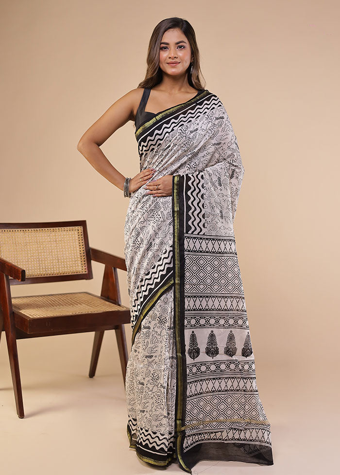 White Chanderi Silk Saree With Blouse Piece