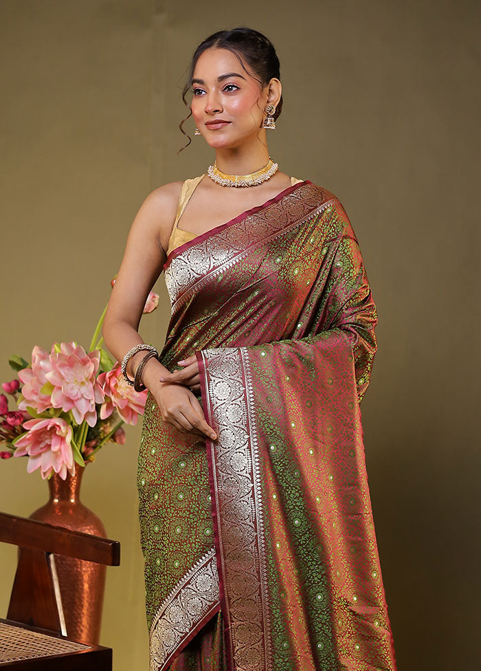 Maroon Tanchoi Silk Saree With Blouse Piece
