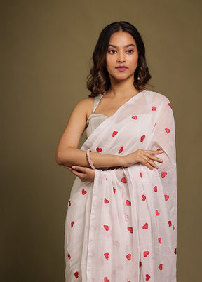 White Mulmul Cotton Saree With Blouse Piece