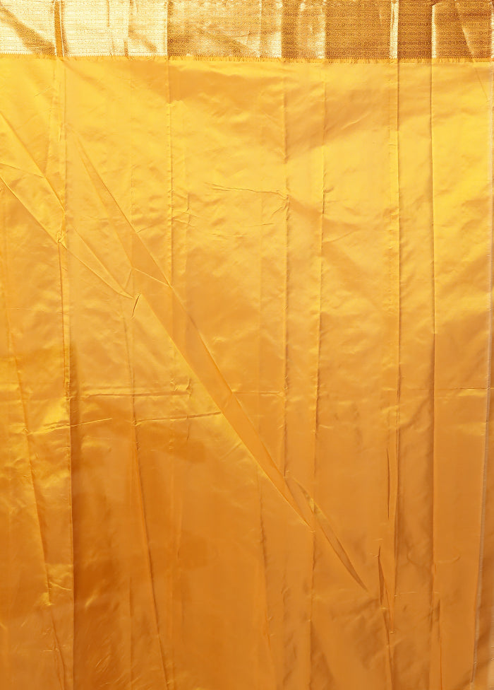Yellow Handloom Kanjivaram Pure Silk Saree With Blouse Piece