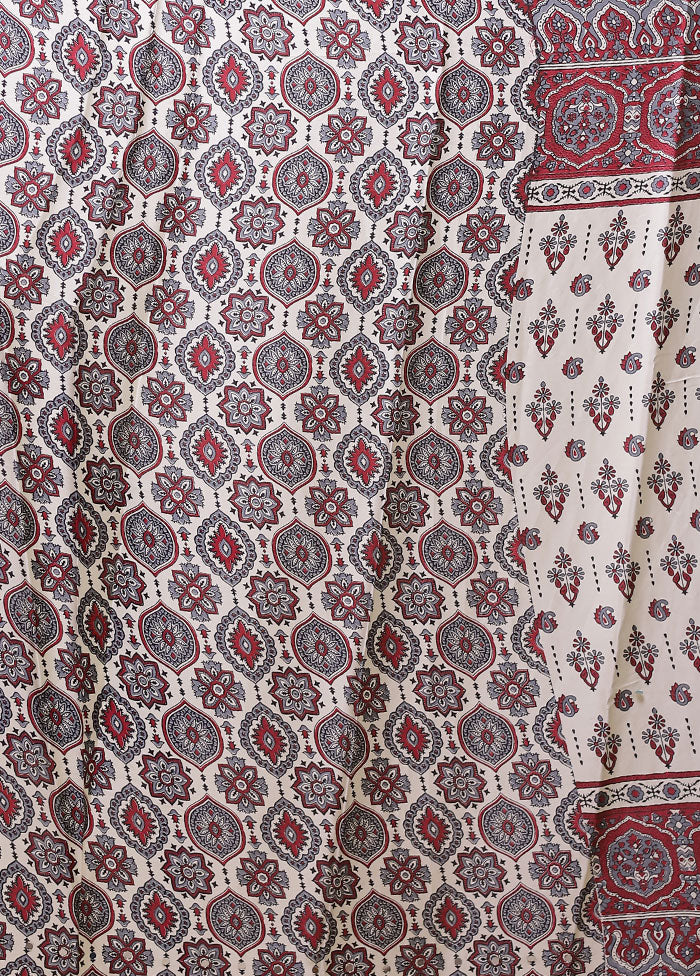 Cream Modal Silk Saree Without Blouse Piece